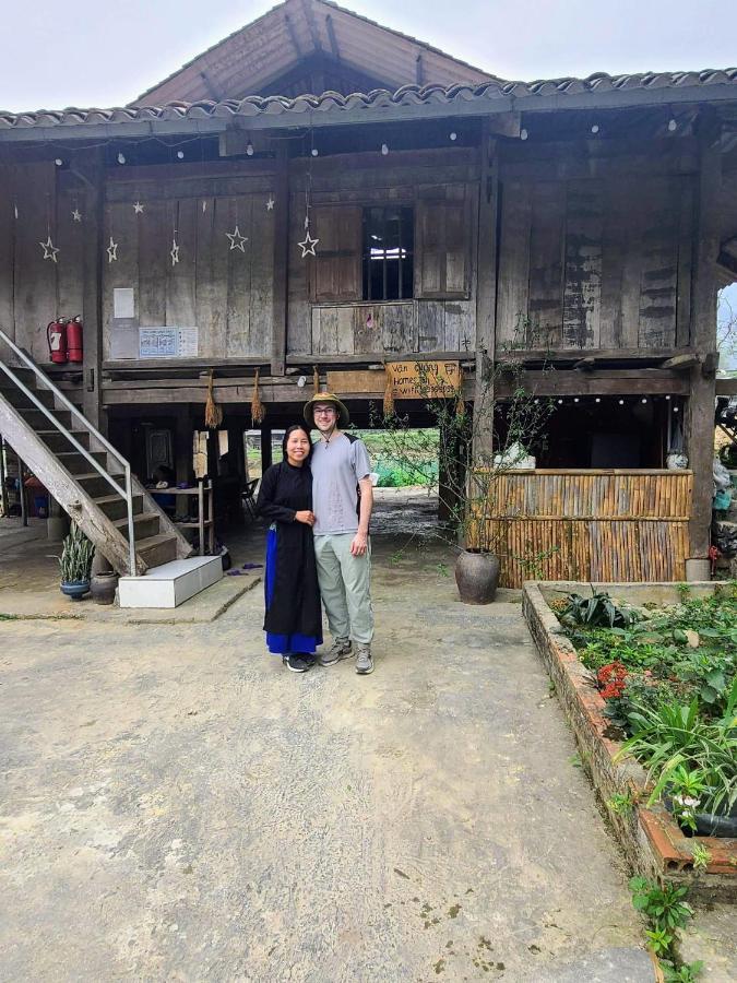 Du Gia Van Chung Homestay Làng Cac 外观 照片