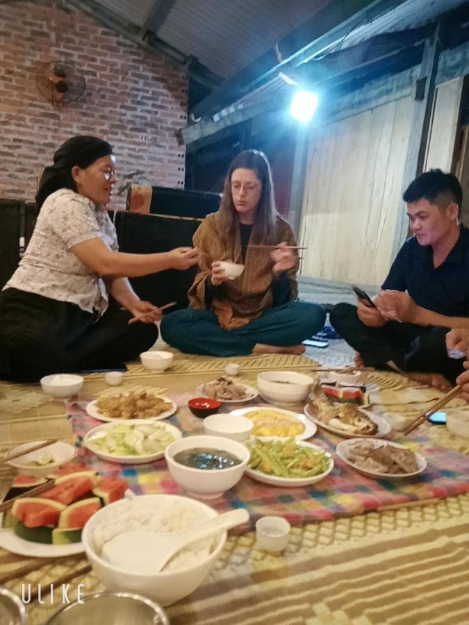 Du Gia Van Chung Homestay Làng Cac 外观 照片